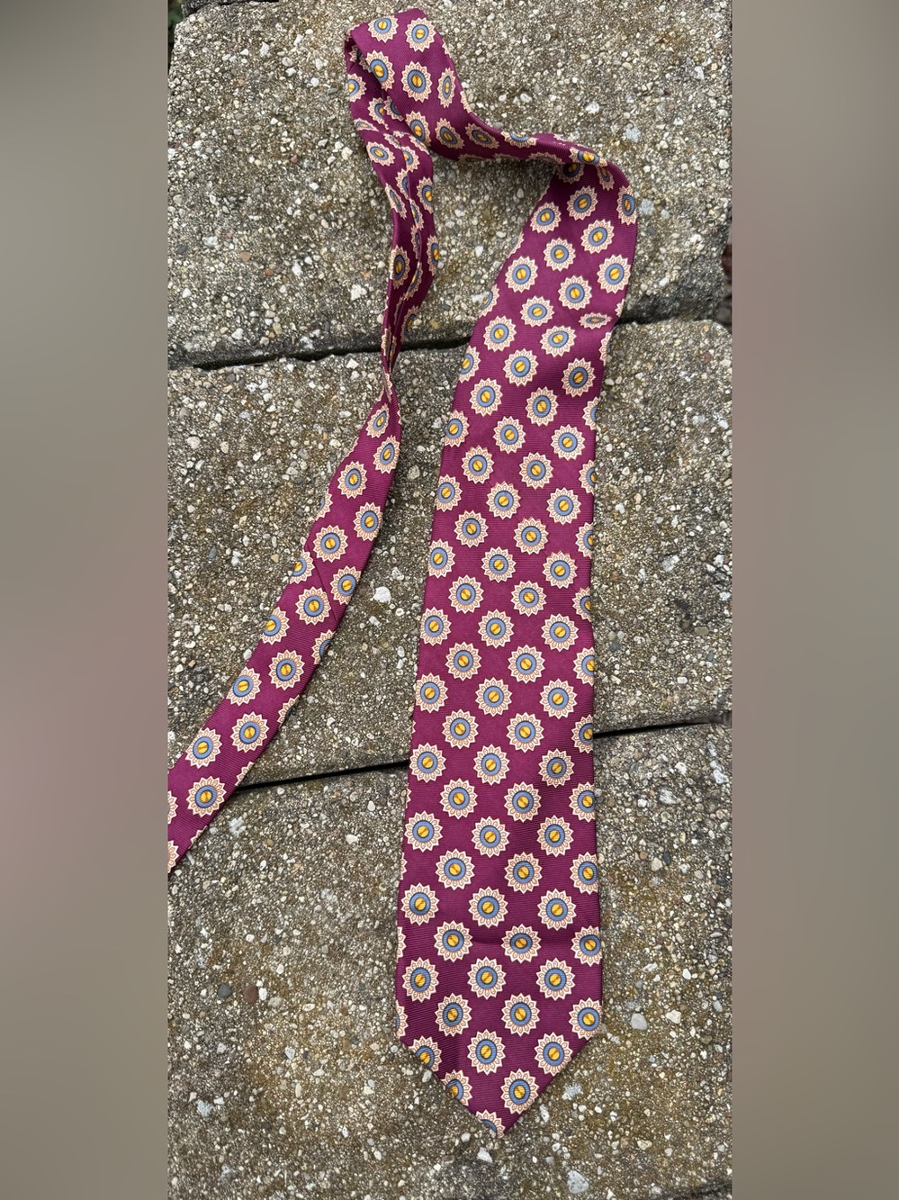 Saks Fifth Avenue Burgundy Silk Tie with Blue and Yellow Medallions